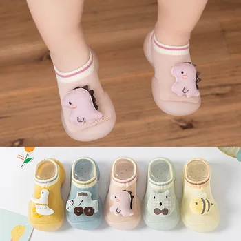 תינוק פעוט נעלי תינוק רכות תחתונה אביב קיץ מקורה לנשימה לא ליפול נפילת הרצפה גרביים סנדלים