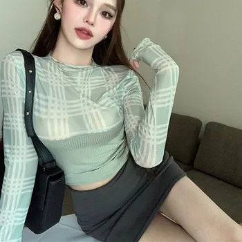 רשת חולצה שרוול ארוך צוואר עגול בחורה חמה נשים משובצות, חולצות סקסית סגנון Tees קוריאני אופנה וינטג ' נקבה בגדים מקסימום 2023