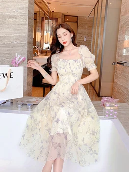 אלגנטי שיפון פרחוני שמלת מסיבת לנשים אופנה פאף שרוול קו Midi שמלה מתוק הצווארון המרובע קוריאנית נקבה Vestidos