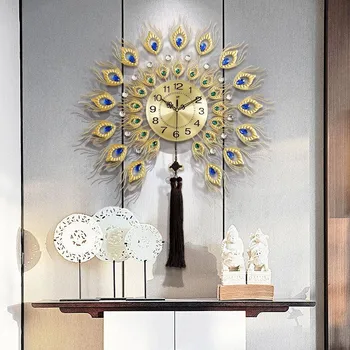 הטווס פשוט שעון קיר בעיצוב מודרני יוקרתי אמנות קוורץ יצירתי שעון קיר הסלון Horloge Murale קישוט הבית 60