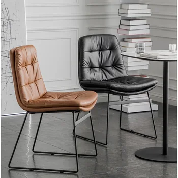 פנאי כיסא ברזל אמנות רטרו סקנדינבי הכיסא אור יוקרה מודרנית ביתיים פשוטים האוכל כיסא רך שקית קפה כדי לנהל משא ומתן.