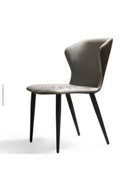 נורדי האוכל הכיסא ביתיים פשוטים כיסא הברזל תאורה מודרניים יוקרה דגם חדר מעצב הכיסא איטלקי מינימליסטי האוכל הכיסא
