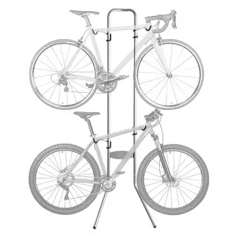 שני זוגות אופניים עומדים מקורה אופניים מתלה המוסך