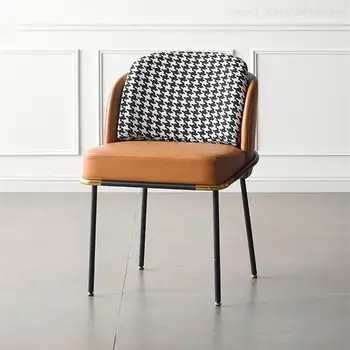 פשוט Homestay מסעדה מבטא הכיסא בסלון ברזל יצוק עיצוב המטבח הנורדי המלון יחיד Silla Comedor רהיטים