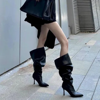 שחור ארוך הצביע נעלי אצבע נשים מגפי בוגר קפלים עקבים להחליק על נעלי אופנה חדשה מותג עיצוב סקסי Botas Mujer